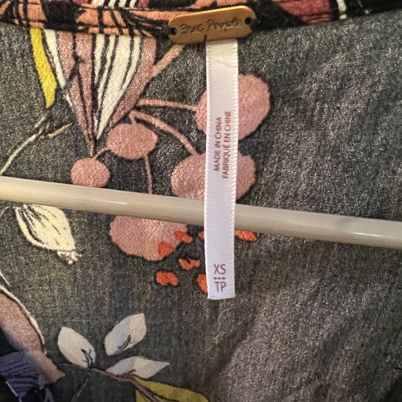 Free People Floral top - Picture 2 of 3